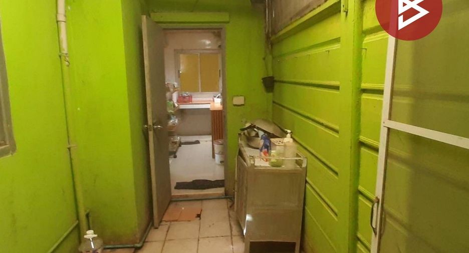 For sale 3 bedrooms townhouse in Si Racha, Chonburi
