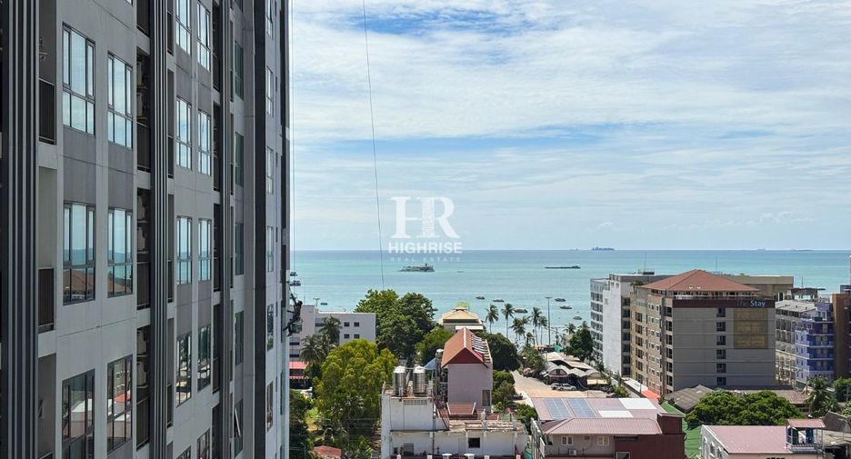 For sale 2 ベッドルーム condo in Bang Lamung, Chonburi