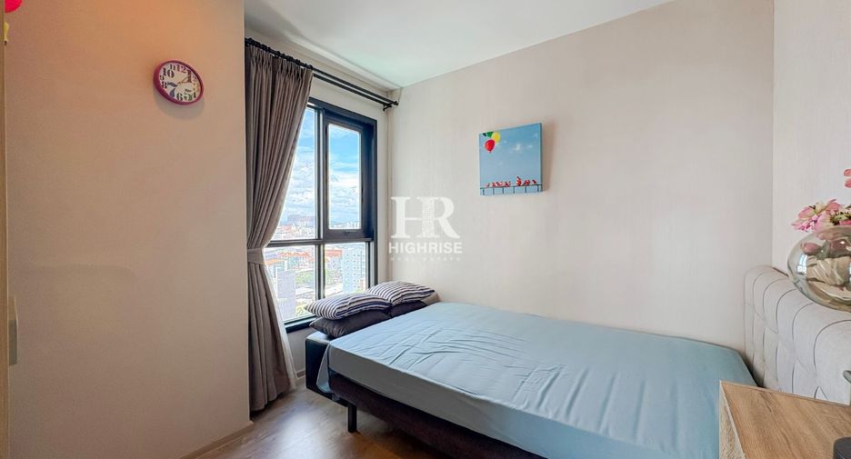 For sale 2 ベッドルーム condo in Bang Lamung, Chonburi