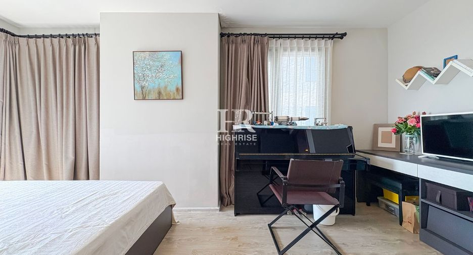 For sale 2 ベッドルーム condo in Bang Lamung, Chonburi