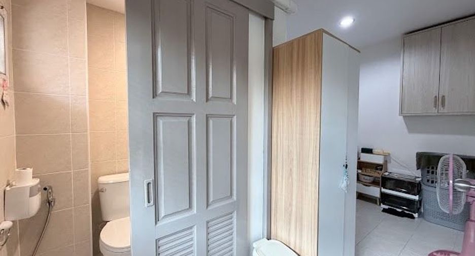 Haus zum Kauf mit 5 Zimmer in Bang Khen, Bangkok