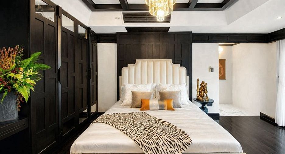 For rent 4 bedrooms villa in Jomtien, Pattaya