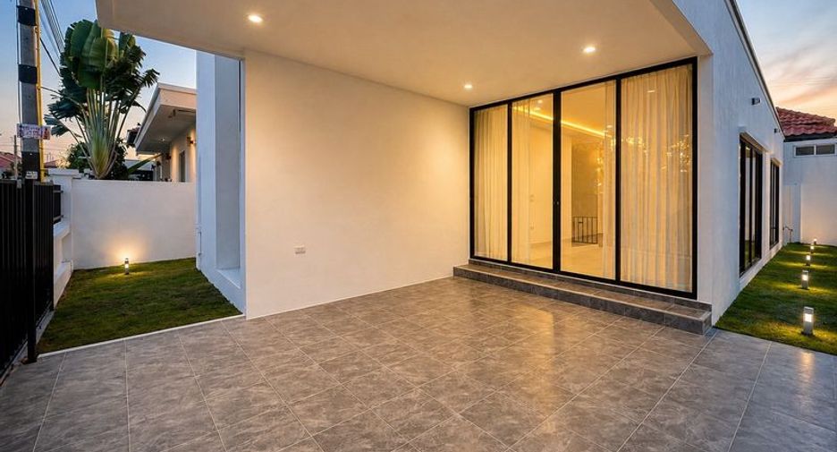 For rent 3 bedrooms house in Bang Lamung, Chonburi
