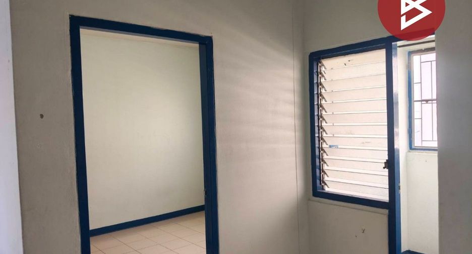 For sale 1 bed condo in Mueang Samut Prakan, Samut Prakan