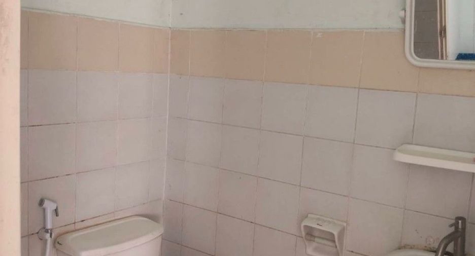 For sale 1 bed condo in Mueang Samut Prakan, Samut Prakan