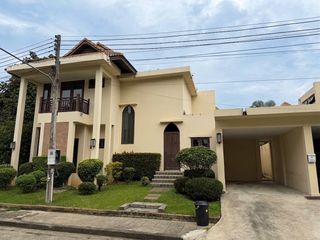 Casa en venta de 4 habitaciones en Mae Rim, Chiang Mai