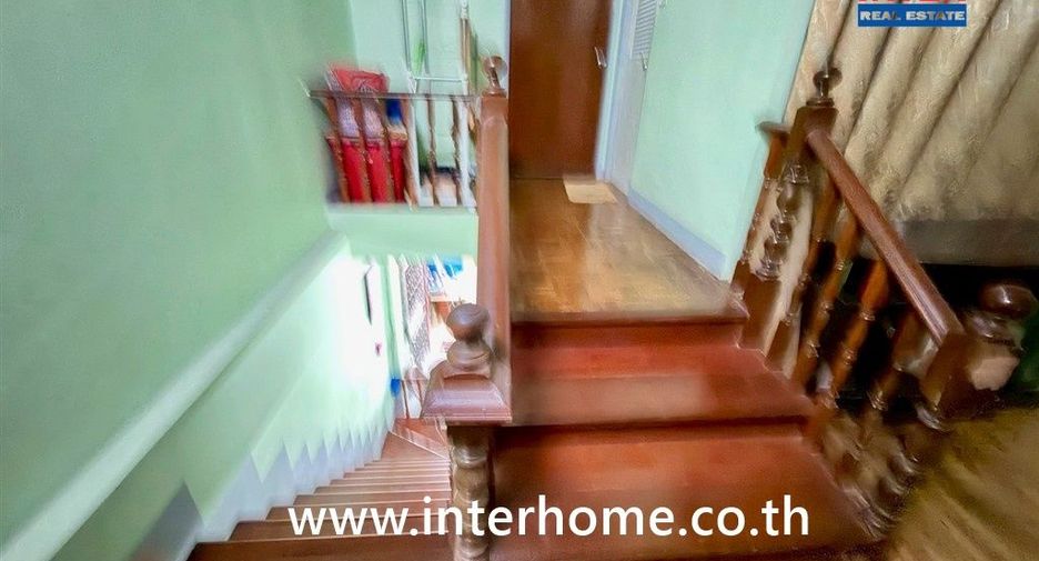 Reihenhaus zum Kauf mit 2 Zimmer in Bang Bua Thong, Nonthaburi