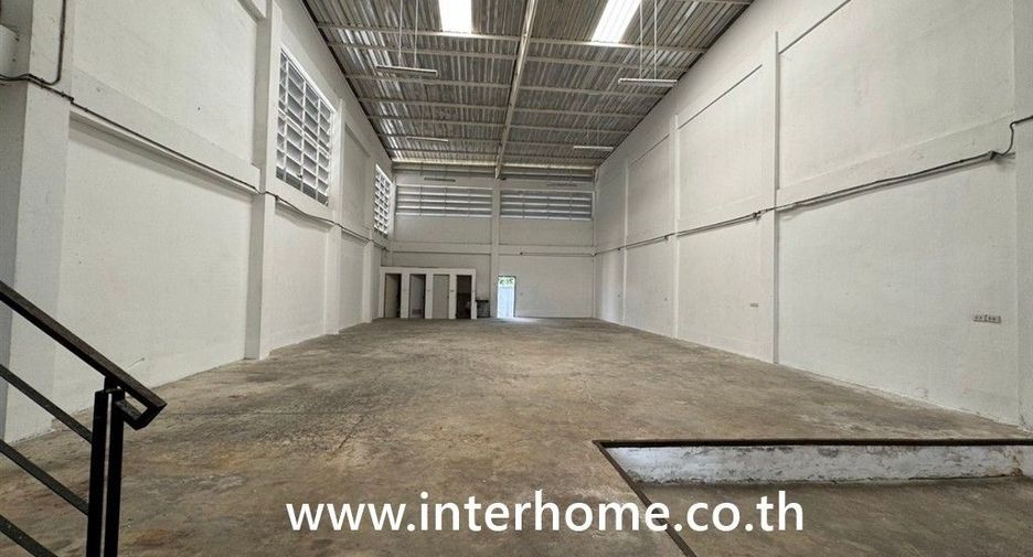 Almacén en venta en Phra Samut Chedi, Samut Prakan