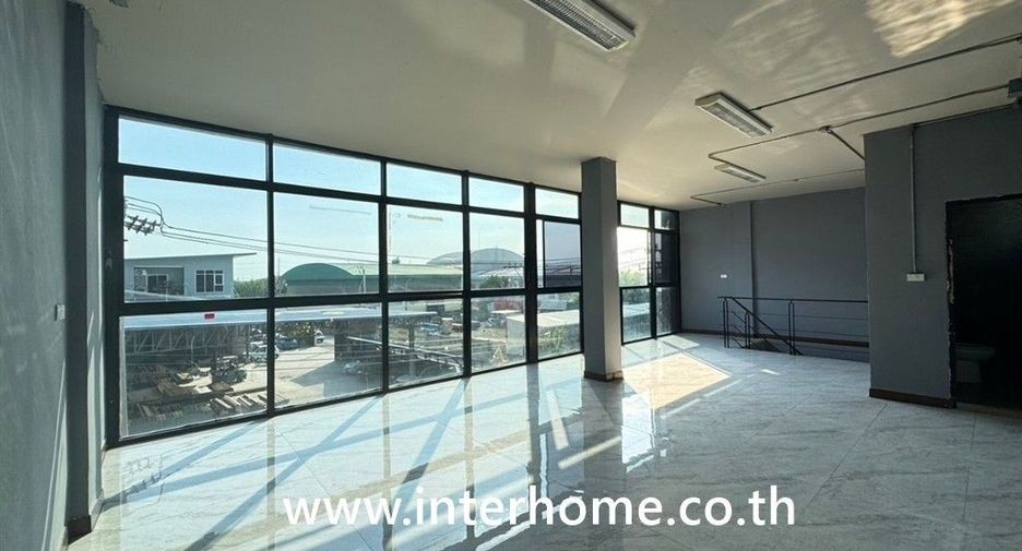 Almacén en venta en Phra Samut Chedi, Samut Prakan