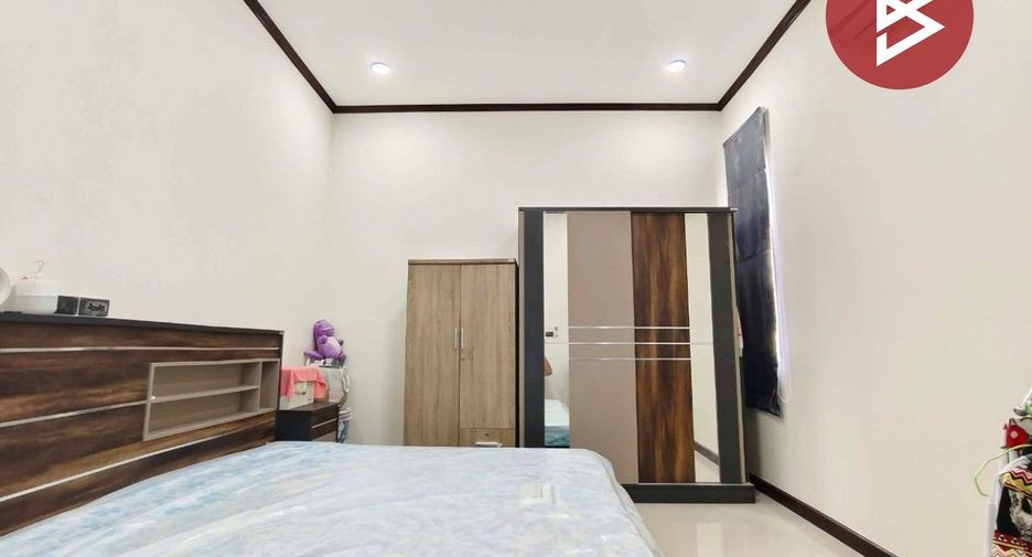 For sale 3 bedrooms house in Photharam, Ratchaburi
