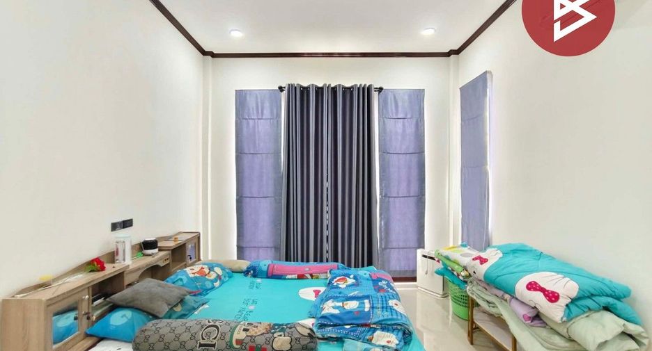For sale 3 bedrooms house in Photharam, Ratchaburi
