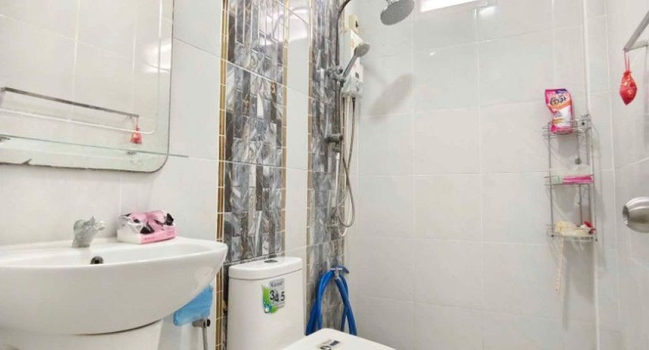 For sale 3 bedrooms house in Photharam, Ratchaburi
