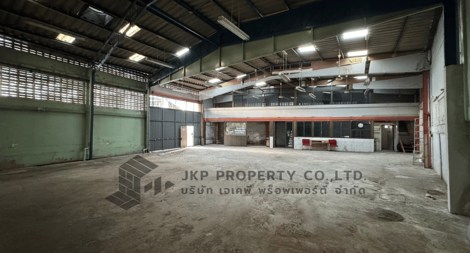 For rent warehouse in Khlong Toei, Bangkok