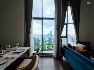 For sale 2 bedrooms condo in Watthana, Bangkok