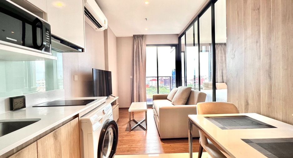 Condo en alquiler de 1 habitaciones en Bang Lamung, Chonburi