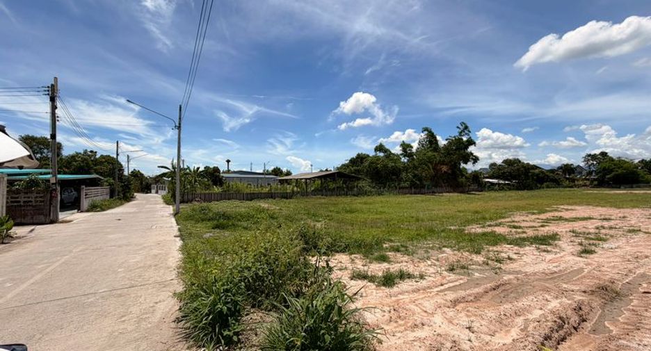 Grundstück zum Kauf in Mueang Chon Buri, Chonburi