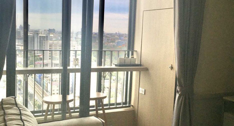 For sale 2 bedrooms condo in Phra Khanong, Bangkok