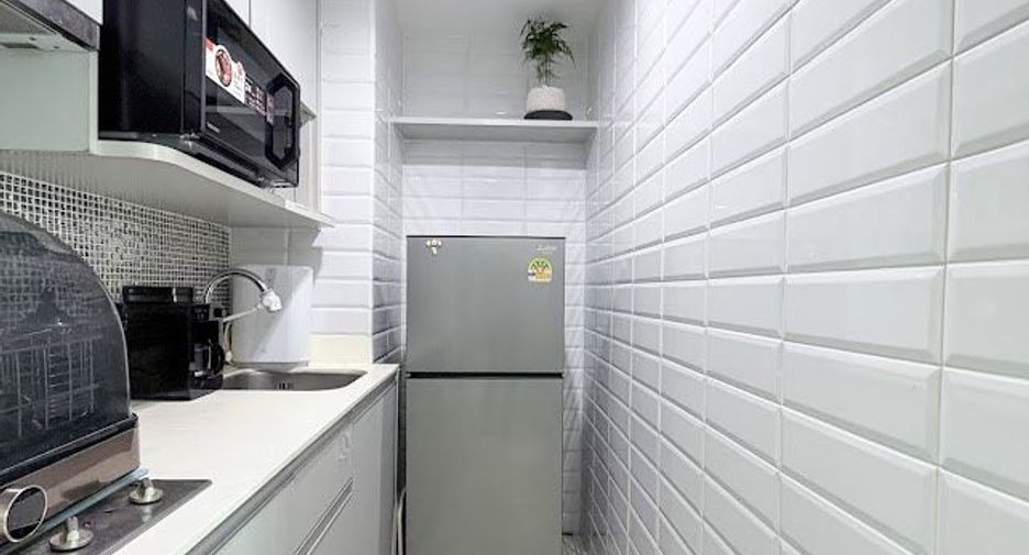For sale 2 bedrooms condo in Phra Khanong, Bangkok