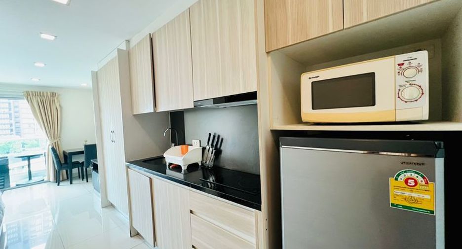 For sale 1 bed condo in Bang Lamung, Chonburi