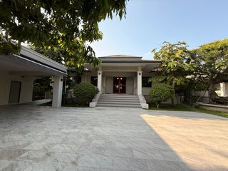 For rent and for sale 5 bedrooms house in San Kamphaeng, Chiang Mai