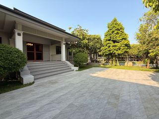 For rent and for sale 5 bedrooms house in San Kamphaeng, Chiang Mai