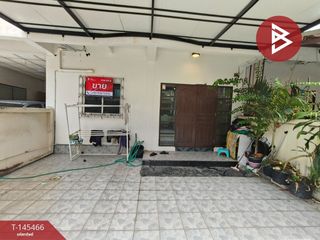 À vendre 3 chambres maison de ville à Bang Bua Thong, Nonthaburi
