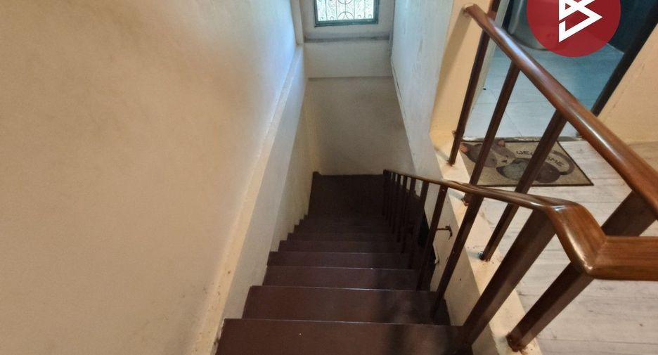 À vendre 3 chambres maison de ville à Bang Bua Thong, Nonthaburi
