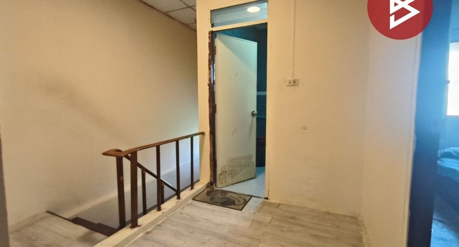 À vendre 3 chambres maison de ville à Bang Bua Thong, Nonthaburi
