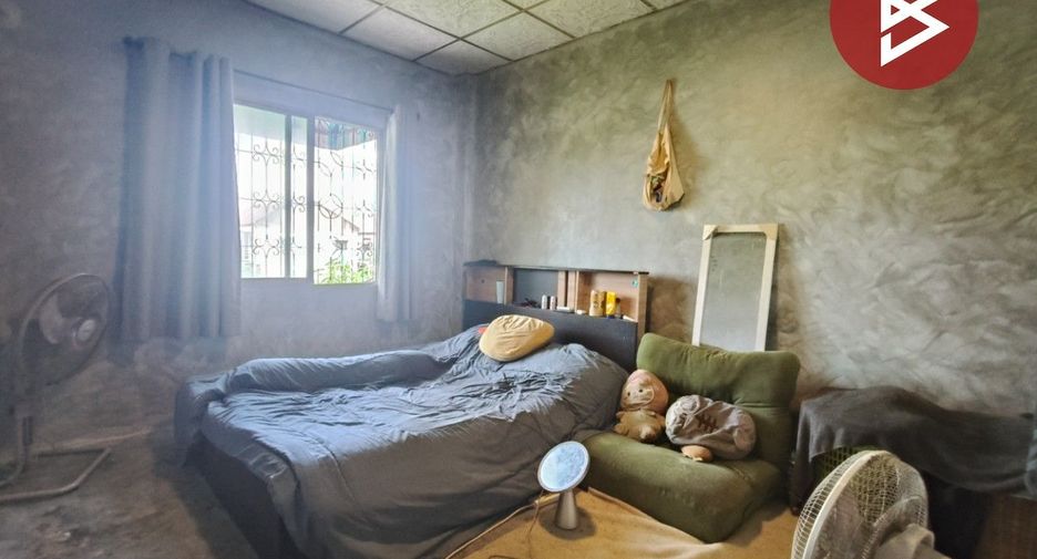 À vendre 3 chambres maison de ville à Bang Bua Thong, Nonthaburi