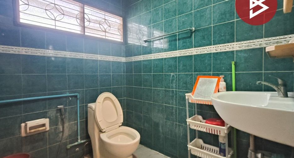 À vendre 3 chambres maison de ville à Bang Bua Thong, Nonthaburi