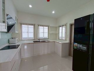 For rent 5 bedrooms house in Prawet, Bangkok