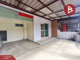 For sale studio townhouse in Lam Luk Ka, Pathum Thani