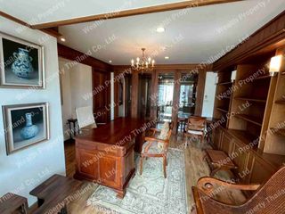 For sale 7 bedrooms condo in Pathum Wan, Bangkok