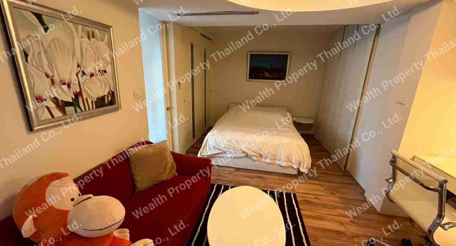 For sale 7 bedrooms condo in Pathum Wan, Bangkok