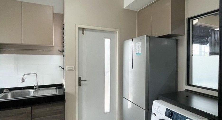 For rent 4 bedrooms house in Bang Phli, Samut Prakan