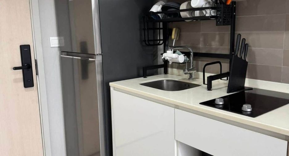 For rent 1 bed condo in Huai Khwang, Bangkok