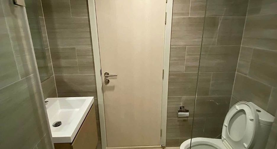For rent 1 bed condo in Huai Khwang, Bangkok