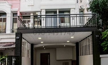 Reihenhaus zur Miete mit 3 Zimmer in Mueang Samut Prakan, Samut Prakan