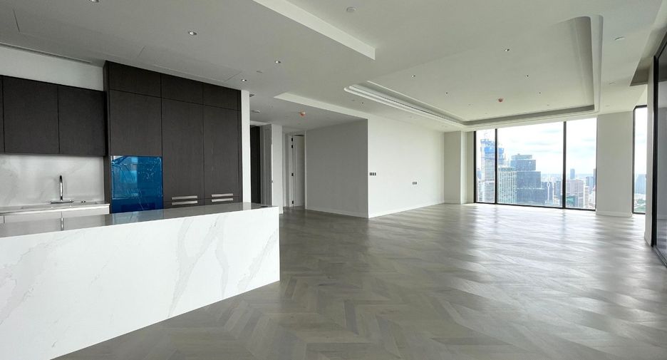 For sale 3 bedrooms condo in Sathon, Bangkok