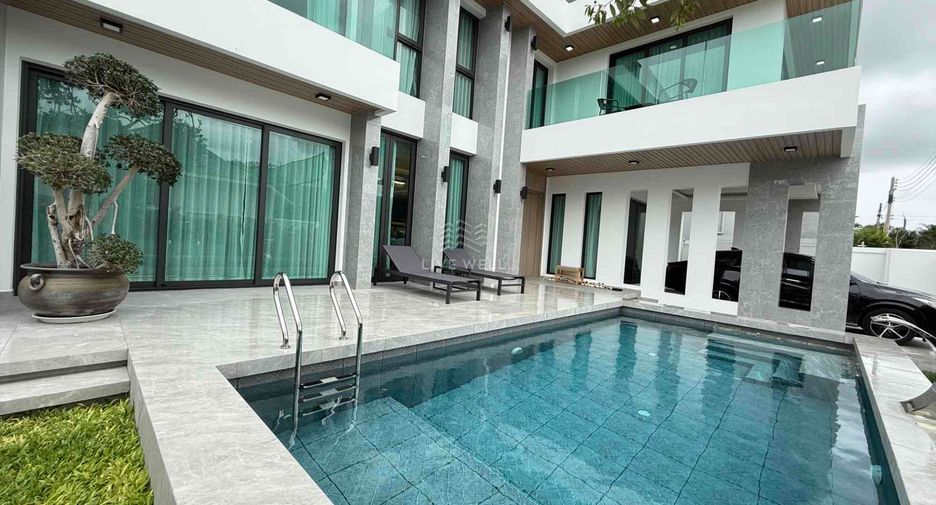 For sale 5 bedrooms house in Bang Lamung, Chonburi