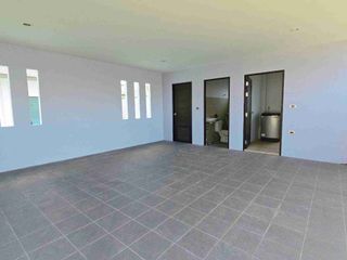 Villa zur Miete und zum Kauf mit 3 Zimmer in Bang Lamung, Chonburi