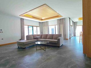 Villa zur Miete und zum Kauf mit 3 Zimmer in Bang Lamung, Chonburi