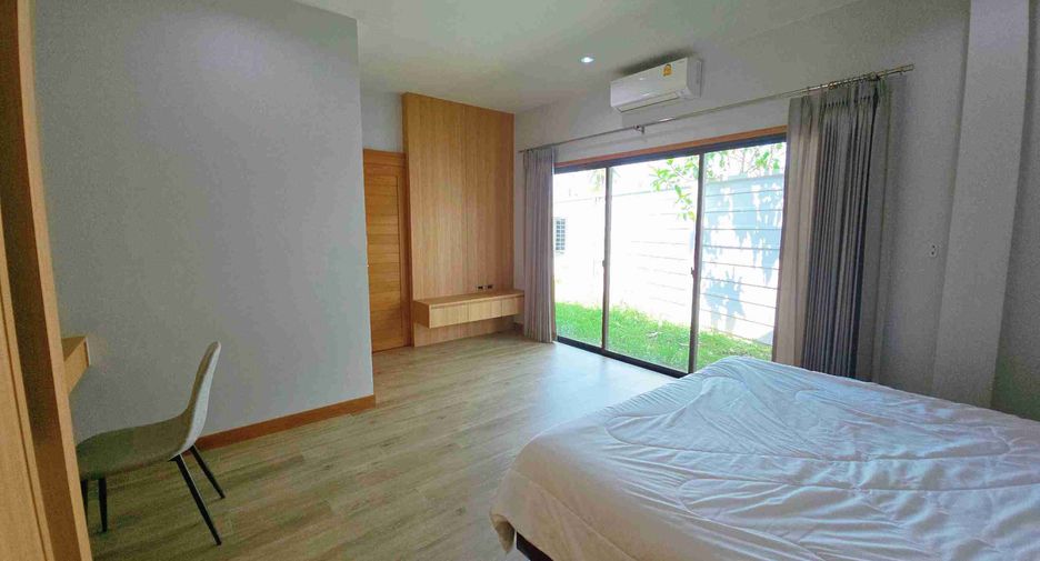 Villa zur Miete und zum Kauf mit 3 Zimmer in Huay Yai, Pattaya