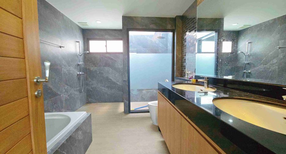 Villa zur Miete und zum Kauf mit 3 Zimmer in Huay Yai, Pattaya