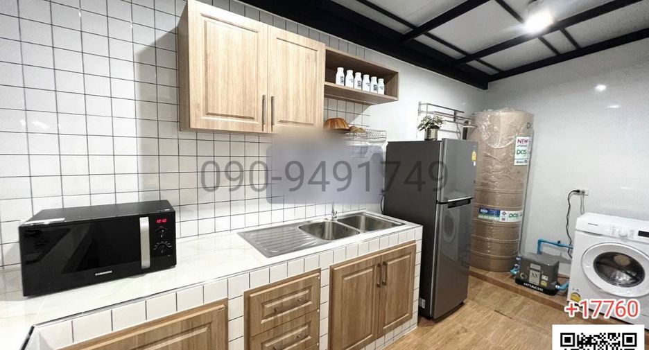 Casa adosada en alquiler de 2 habitaciones en Mueang Samut Prakan, Samut Prakan