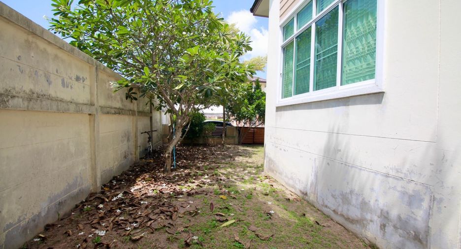 出售 3 卧室 独立屋 在 Nikhom Phatthana, Rayong