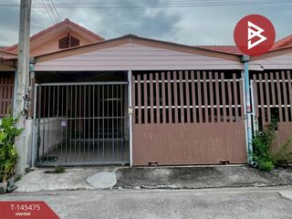 Casa adosada en venta de 2 habitaciones en Phan Thong, Chonburi
