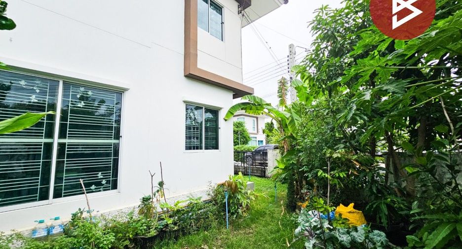 For sale 3 bedrooms house in Mueang Samut Prakan, Samut Prakan