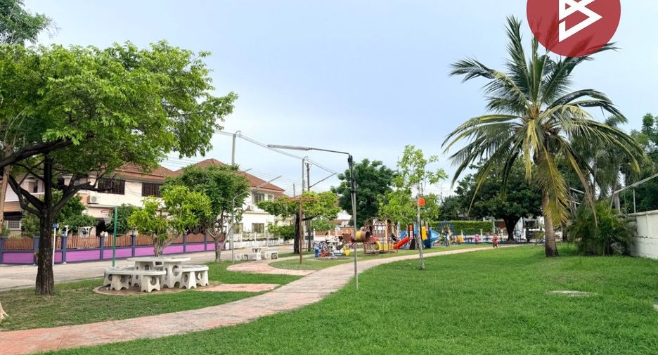 For sale 3 bedrooms house in Mueang Chon Buri, Chonburi