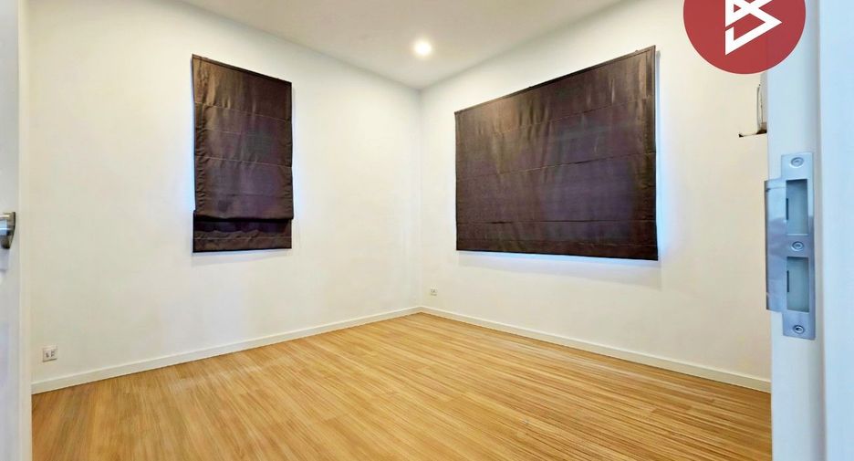 À vendre 4 chambres maison à Bang Kruai, Nonthaburi